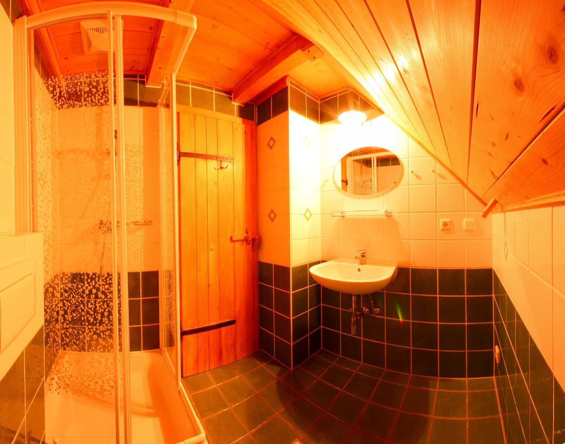 Schermerhuetten Tauplitzalm Chambre photo